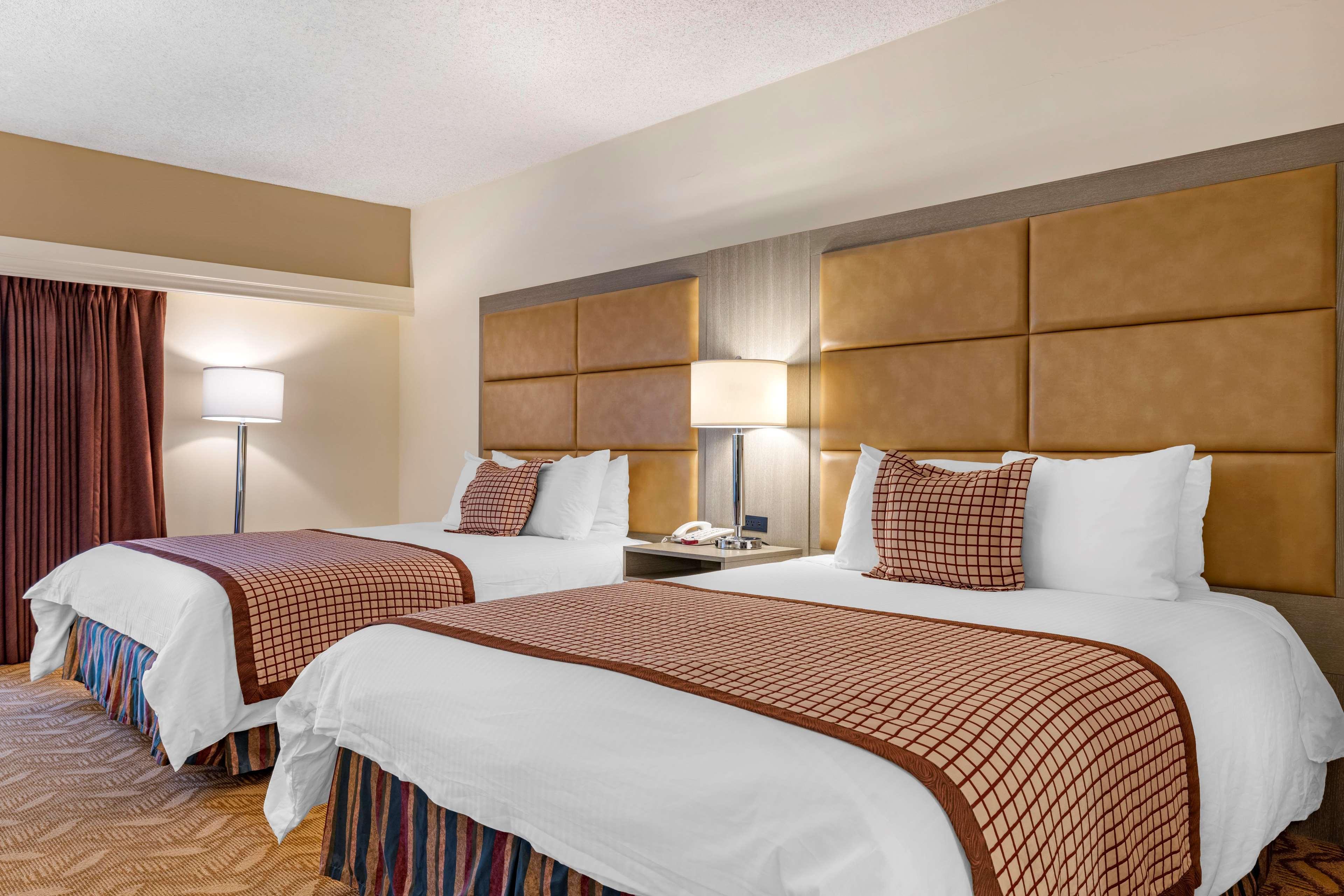 Best Western Plus Thousand Oaks Inn Ngoại thất bức ảnh