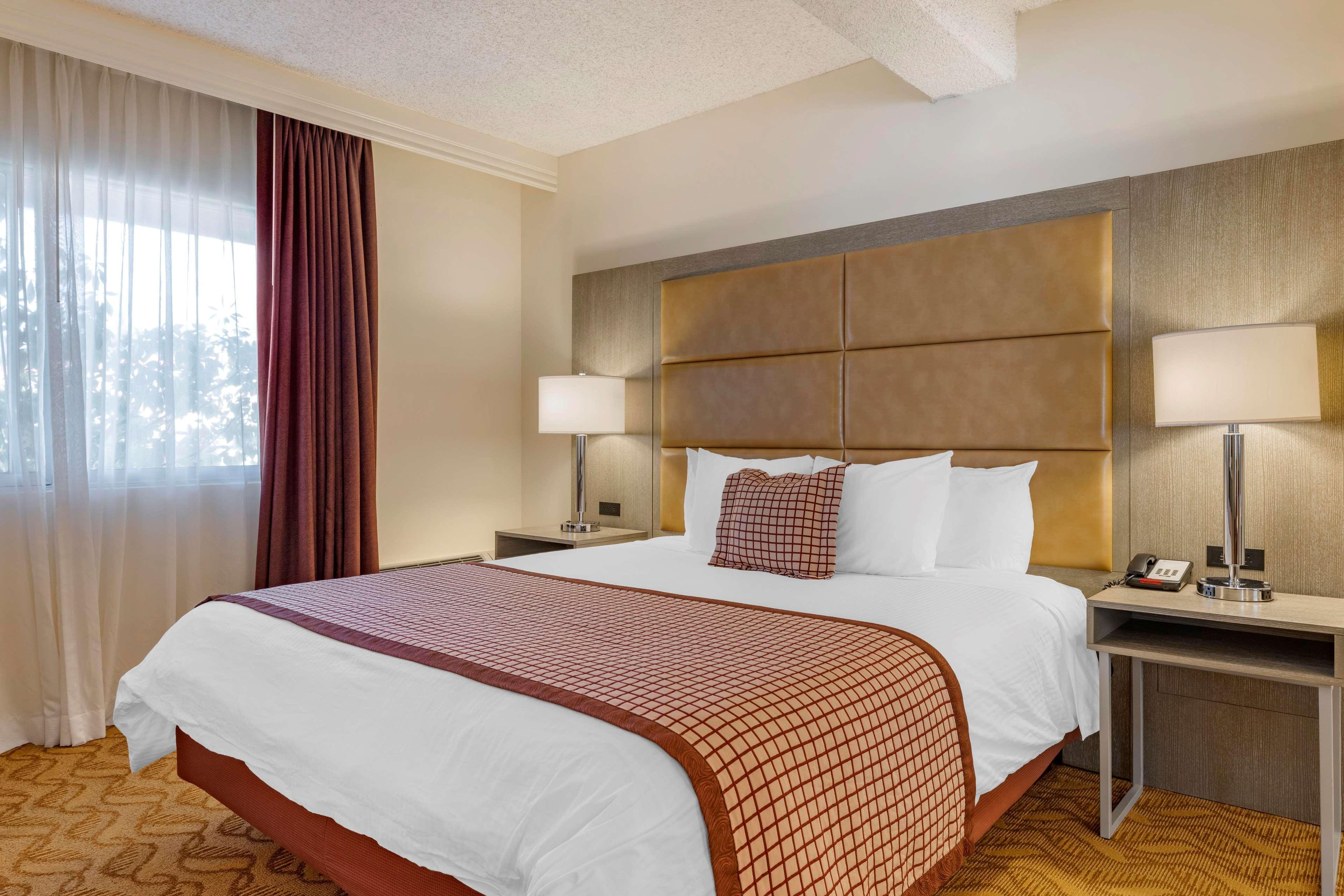 Best Western Plus Thousand Oaks Inn Ngoại thất bức ảnh
