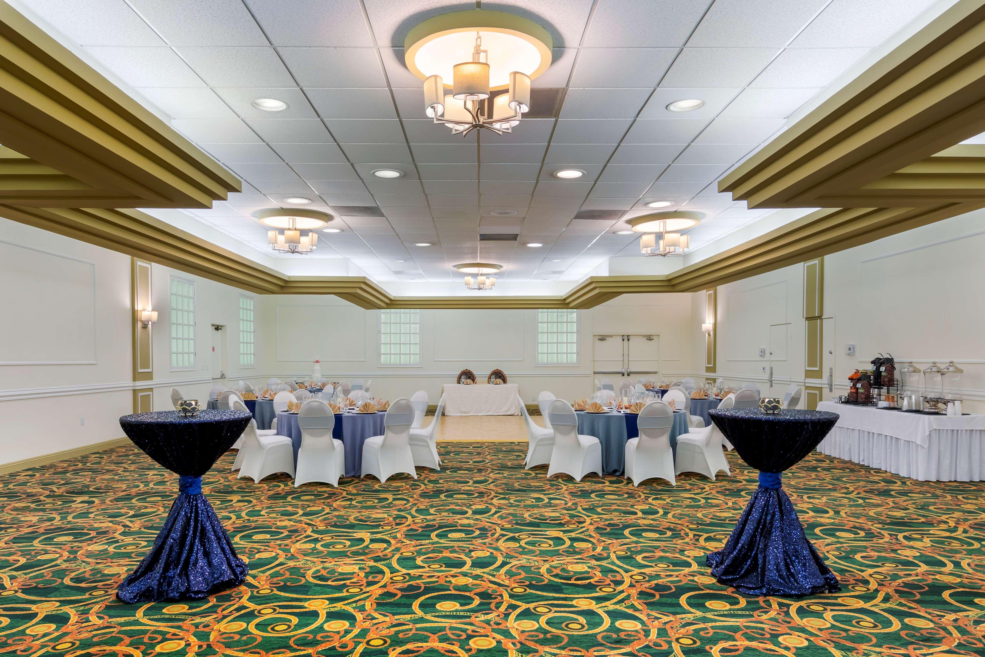 Best Western Plus Thousand Oaks Inn Ngoại thất bức ảnh