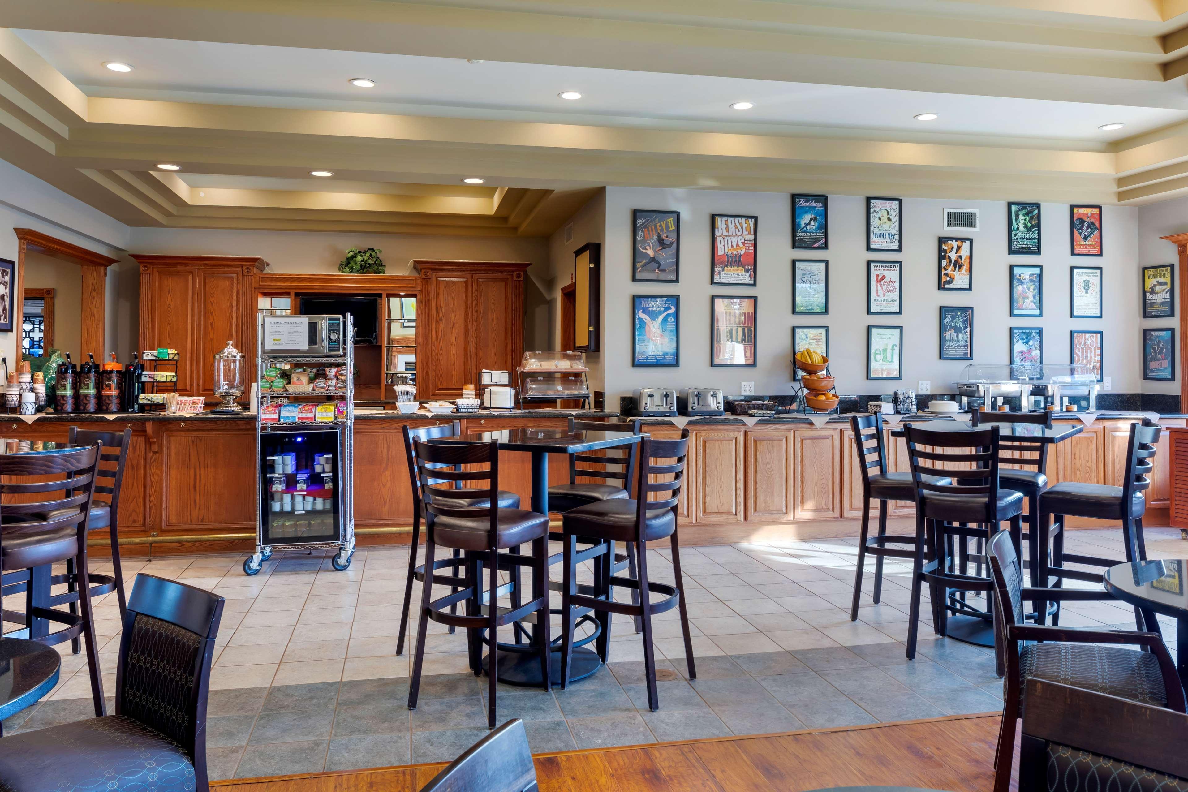 Best Western Plus Thousand Oaks Inn Ngoại thất bức ảnh