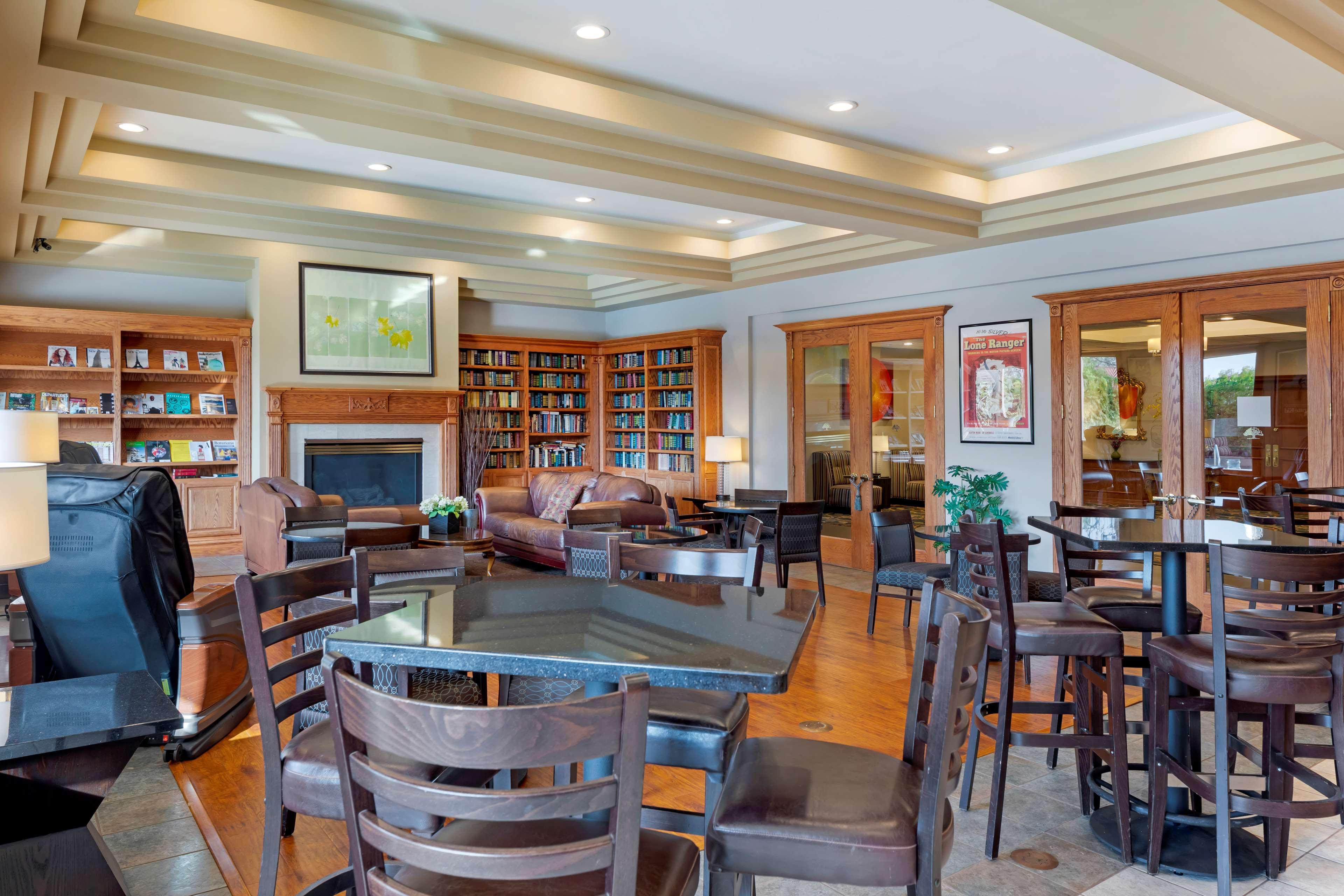 Best Western Plus Thousand Oaks Inn Ngoại thất bức ảnh
