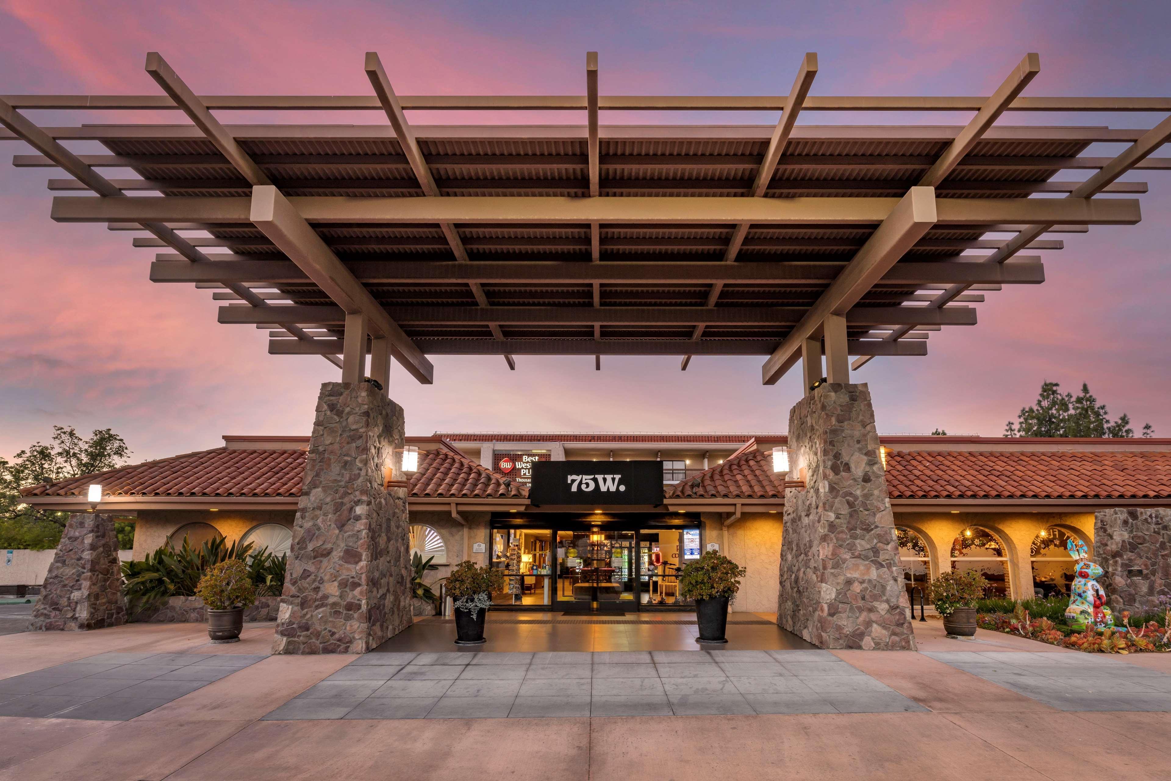 Best Western Plus Thousand Oaks Inn Ngoại thất bức ảnh
